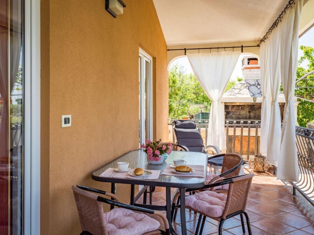 Apartment Cancar-1 By Interhome بوريتش المظهر الخارجي الصورة