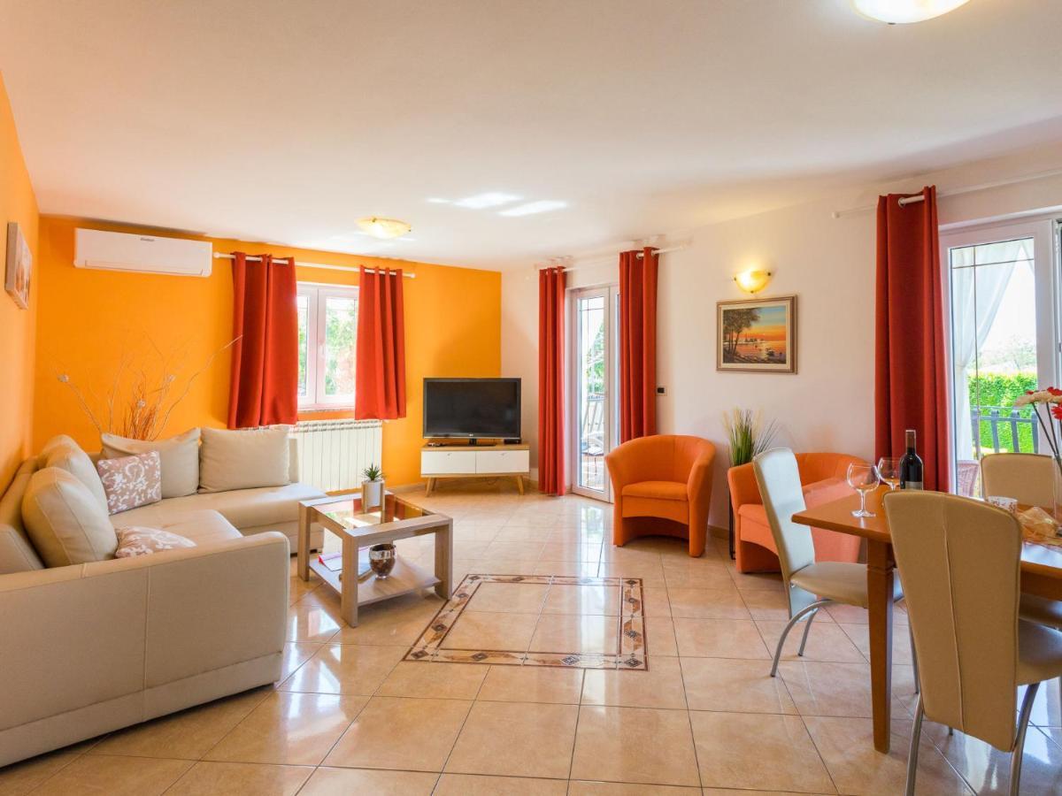 Apartment Cancar-1 By Interhome بوريتش المظهر الخارجي الصورة
